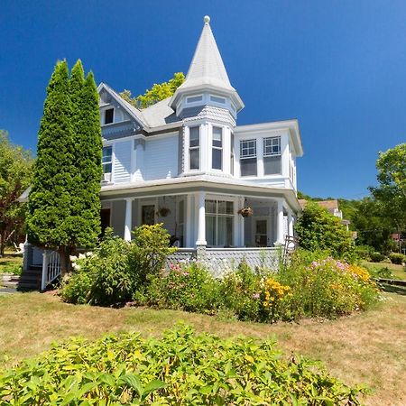 Streamside Victorian Villa Margaretville Eksteriør billede